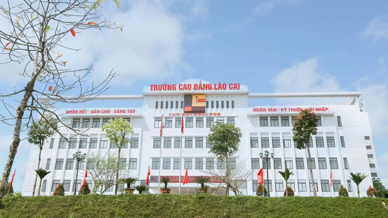 thiết kế bếp trường cao đẳng